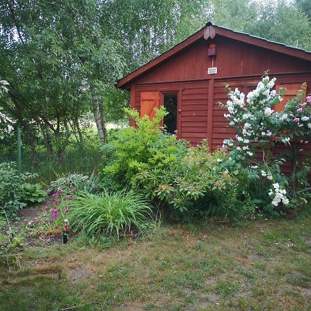 Domki Na Jeziorem Wilczynskim: Lakeside Cottages with A/C Zygmuntowo  Exterior photo