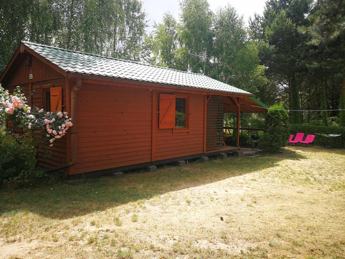 Domki Na Jeziorem Wilczynskim: Lakeside Cottages with A/C Zygmuntowo  Exterior photo
