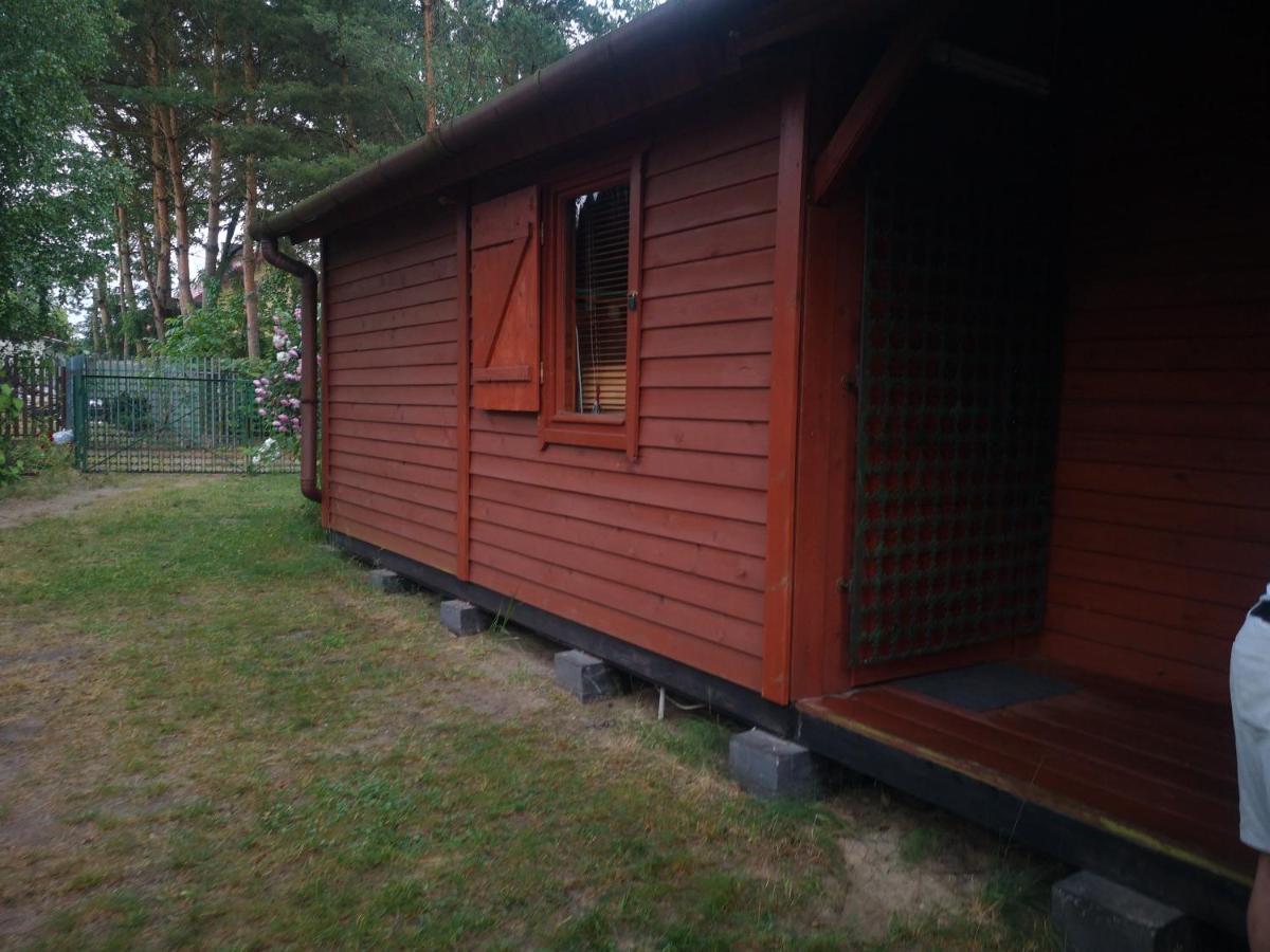 Domki Na Jeziorem Wilczynskim: Lakeside Cottages with A/C Zygmuntowo  Exterior photo
