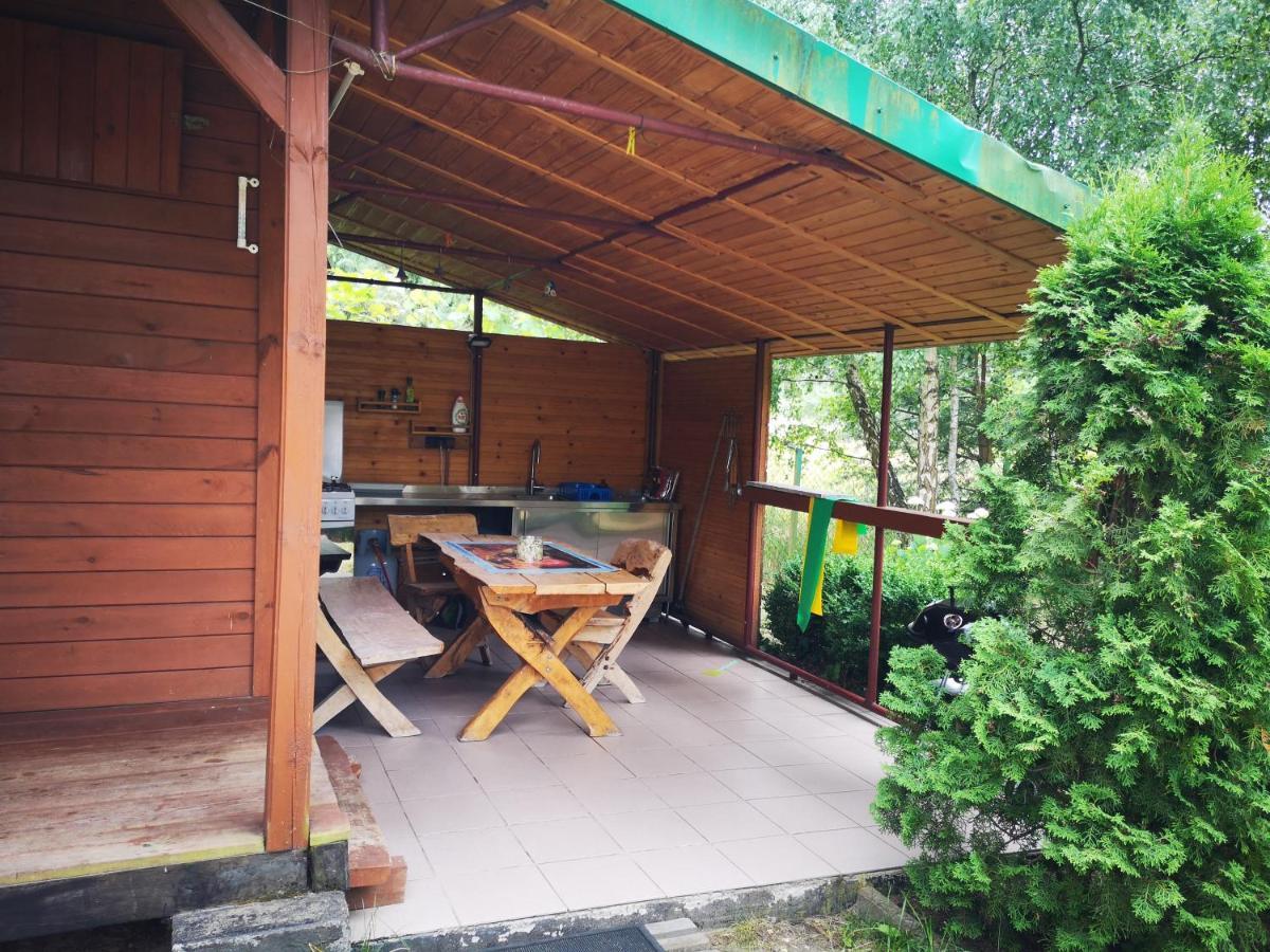 Domki Na Jeziorem Wilczynskim: Lakeside Cottages with A/C Zygmuntowo  Exterior photo