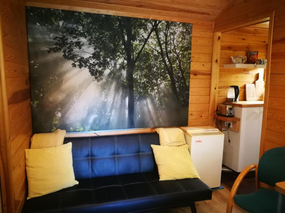 Domki Na Jeziorem Wilczynskim: Lakeside Cottages with A/C Zygmuntowo  Exterior photo